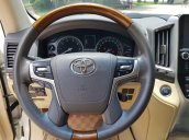 Bán Toyota Land Cruiser đời 2016, màu trắng, nhập khẩu nguyên chiếc, giá 3 tỷ 630 triệu đồng