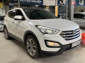 Bán Hyundai SantaFe 4WD 2.4AT máy xăng, số tự động, sản xuất 2015, biển Sài Gòn