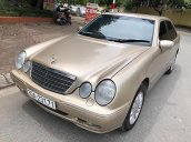 Cần bán xe Mercedes E240 đời 2003 giá cạnh tranh