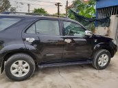 Cần bán Toyota Fortuner đời 2012, màu đen, nhập khẩu