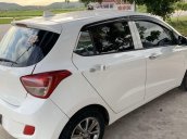 Gia đình bán Hyundai Grand i10 đời 2016, màu trắng, nhập khẩu