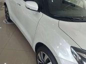 Bán Suzuki Swift sản xuất năm 2019, màu trắng, xe nhập