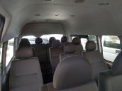 Bán Toyota Hiace đời 2019, màu trắng, nhập khẩu, mới 100%