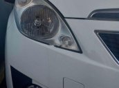 Gia đình bán Chevrolet Spark 2012, màu trắng, xe nhập