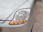 Cần bán lại xe Chevrolet Spark sản xuất 2011, màu bạc