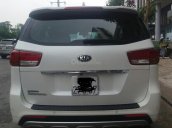 Bán xe Kia Sedona sản xuất 2015, màu trắng