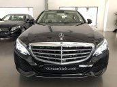 Bán xe Mercedes C250 màu đen, nội thất kem, đăng kí 2019 mới chính hãng