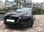 Cần bán xe Mazda 3 facelit đời 2017, màu đen