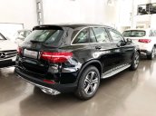 Mercedes-Benz GLC 200 giảm 120tr cho tháng 8