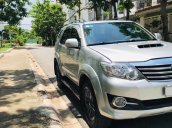 Bán Toyota Fortuner bạc, máy dầu 2016, số sàn, xe chính chủ đi kỹ