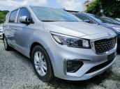 Cần bán xe Kia Sedona đời 2019, màu bạc, giao xe nhanh