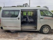 Cần bán lại xe Toyota Hiace năm sản xuất 2005, 195 triệu