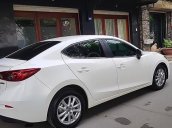 Bán Mazda 3 1.5AT đời 2017, màu trắng, giá cạnh tranh