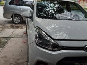 Cần bán xe Hyundai Grand i10 AT năm 2015, nhập khẩu 