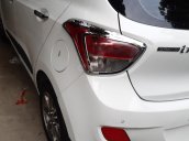 Cần bán xe Hyundai Grand i10 AT năm 2015, nhập khẩu 