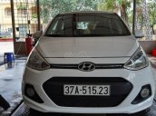 Cần bán xe Hyundai Grand i10 AT năm 2015, nhập khẩu 