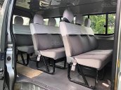 Cần bán xe Toyota Hiace sản xuất năm 2007, màu bạc