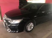 Cần bán Toyota Camry năm sản xuất 2016, màu đen, 835tr