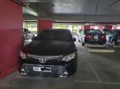 Cần bán Toyota Camry năm sản xuất 2016, màu đen, 835tr