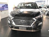 Bán xe Hyundai Tucson 2.0 AT đời 2019, màu đen