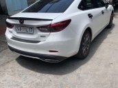 Bán Mazda 6 2.0AT đời 2018, màu trắng, nhập khẩu  