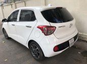 Bán Hyundai Grand i10 form 2019, màu trắng, nhập khẩu