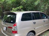 Bán Toyota Innova 2.0E sản xuất 2015, màu vàng cát số sàn, giá chỉ 456 triệu