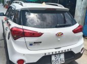 Bán xe Hyundai i20 Active 2015, màu trắng, nhập khẩu