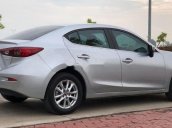 Bán Mazda 3 2018, màu bạc số tự động