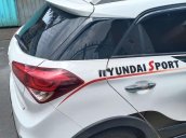 Bán xe Hyundai i20 Active 2015, màu trắng, nhập khẩu