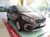 Bán Kia Sedona sản xuất năm 2019, màu đỏ, nhập khẩu