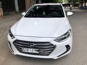 Cần bán Hyundai Elantra 1.6AT đời 2017, màu trắng, giá 568tr