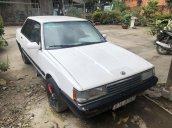 Bán Toyota Camry đời 1984, màu trắng, xe nhập, giá chỉ 38 triệu