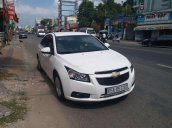 Bán ô tô Chevrolet Cruze 2014, màu trắng số sàn