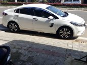 Cần bán gấp Kia Cerato đời 2018, màu trắng, xe nhập