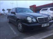 Bán Mercedes E230 năm sản xuất 1996, màu đen, nhập khẩu chính chủ, 135tr