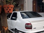 Cần bán lại xe Fiat Siena sản xuất năm 2003, màu trắng số tự động