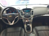 Bán xe Chevrolet Cruze LT 1.6MT model 2017, biển SG, 420 triệu còn TL