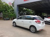 Cần bán lại xe Toyota Yaris đời 2017, màu trắng, nhập khẩu