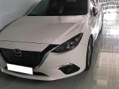 Bán ô tô Mazda 3 1.5 AT đời 2018, màu trắng chính chủ, giá chỉ 630 triệu