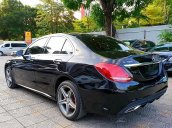 Bán Mercedes C300 năm sản xuất 2015, màu đen