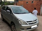 Bán ô tô Toyota Innova 2.0MT sản xuất năm 2008, màu bạc  