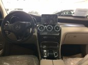 Bán Mercedes-Benz GLC200 đăng ký 2019, màu đen/nội thất kem beige, đi được 17.000 km