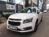 Cần bán Chevrolet Cruze 1.8LTZ đời 2016, màu trắng, xe gia đình