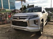 Bán Mitsubishi Triton 2019, màu bạc, nhập khẩu Thái