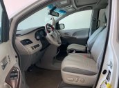 Bán xe Toyota Sienna Limited, bản đủ đồ SX 2014, có cả phanh khoảng cách