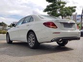 Cần bán xe Mercedes E200 năm sản xuất 2019, màu trắng