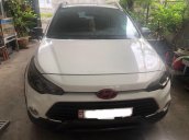 Cần bán gấp Hyundai i20 Active đời 2015, màu trắng, nhập khẩu nguyên chiếc như mới, giá 520tr