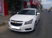 Cần bán gấp Chevrolet Cruze MT năm 2014, màu trắng chính chủ