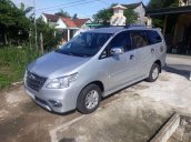 Bán xe Toyota Innova đời 2013, màu bạc còn mới, giá tốt